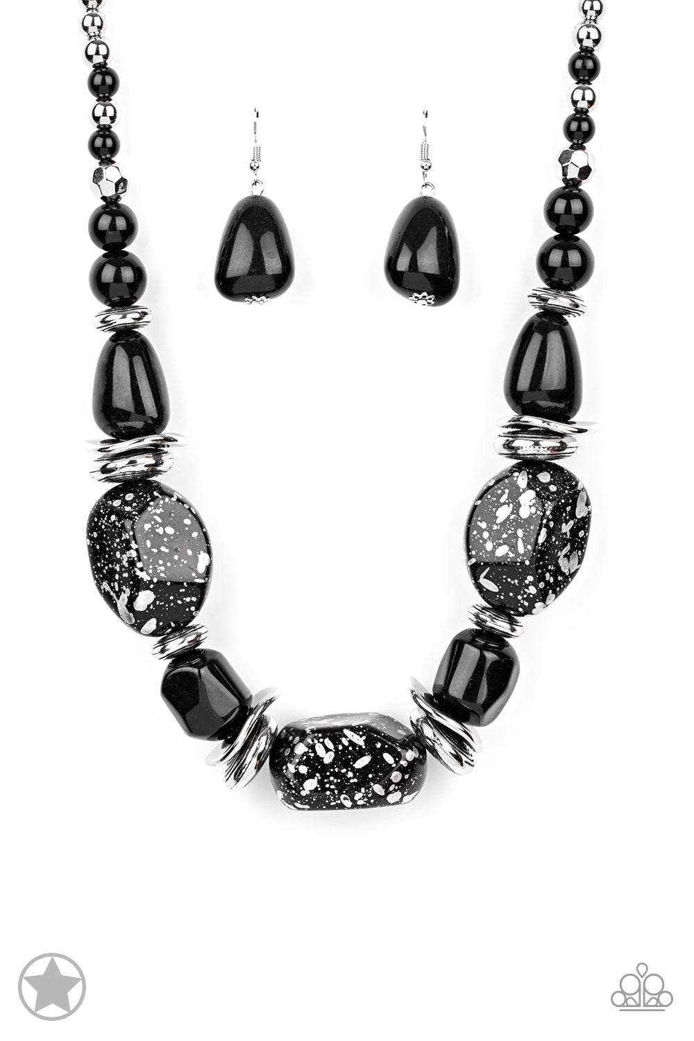 In Good Glazes - Blockbuster Black Necklace - Paparazzi Accessories