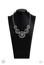 Load image into Gallery viewer, Global Glamour Smoky Gem Necklace
