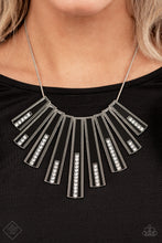 Load image into Gallery viewer, FAN-tastically Deco Glossy Black Necklace
