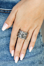 Load image into Gallery viewer, Checkered Couture Hematite Rhinestones Ring
